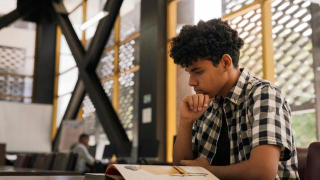 Gambar Artikel Program Studi Teknologi Informasi Dan Komunikasi TIK Di Indonesia