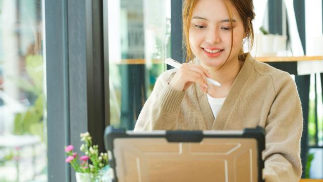 Mahasiswa Dan Tantangan Finansial Selama Menjalani Perkuliahan