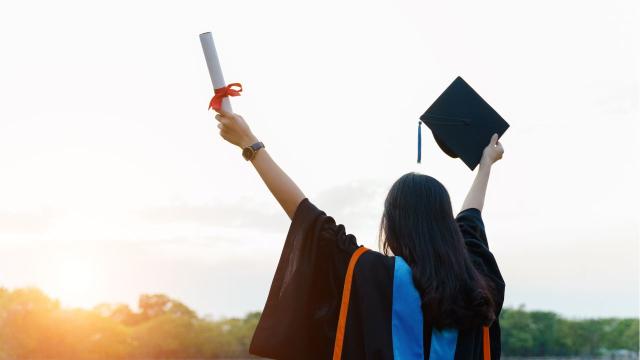 Gambar Artikel Mahasiswa Indonesia Dan Pentingnya Kegiatan Ekstrakurikuler Untuk Pengembangan Diri