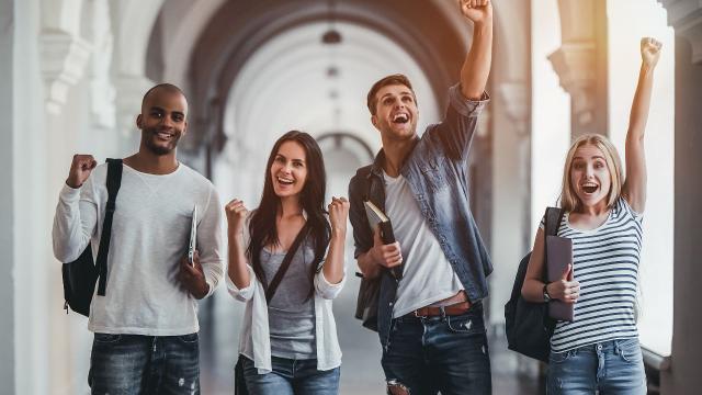 Mahasiswa Indonesia Dan Peran Jejaring Sosial Dalam Pengembangan Diri