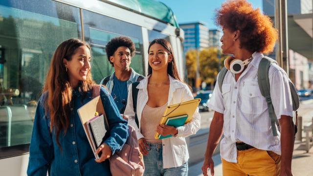 Gambar Artikel Mahasiswa Indonesia Dalam Dinamika Pendidikan Dan Kehidupan Kampus