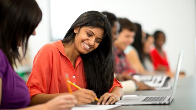 Mahasiswa Indonesia Dan Peran Universitas Dalam Penguatan Kesehatan Mental