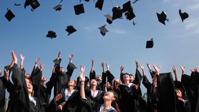 Gambar Artikel Etika Pergaulan Mahasiswa Dalam Membangun Lingkungan Kampus Yang Sehat