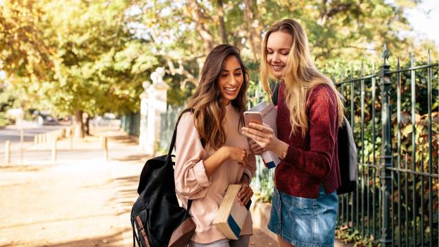 Gambar Artikel Literasi Keuangan Mahasiswa Sebagai Bekal Kemandirian Di Dunia Kampus