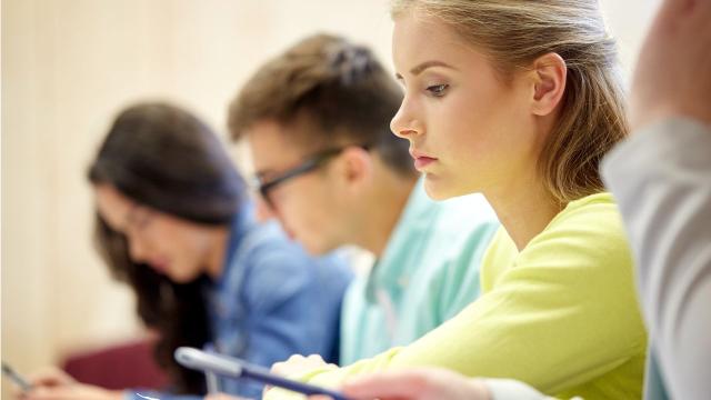 Mahasiswa Dan Pentingnya Pengelolaan Waktu Untuk Kesuksesan Akademik