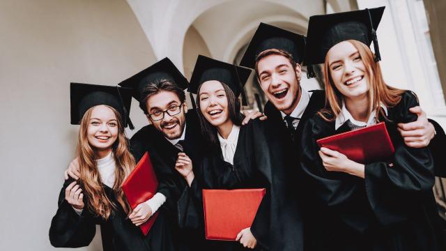 Mahasiswa Sebagai Agen Perubahan Dalam Sistem Pendidikan Tinggi Indonesia