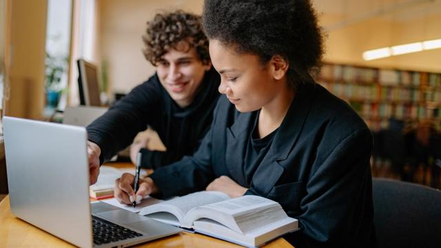 Mahasiswa Dan Dinamika Kurikulum Di Perguruan Tinggi