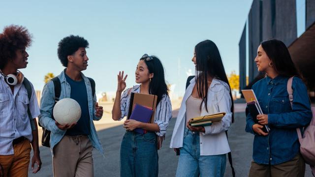 Gambar Artikel Kampus Sebagai Wadah Pembelajaran Dan Pengembangan Diri