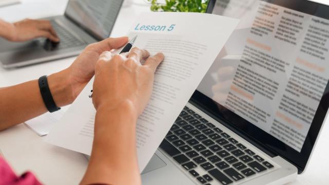 Gambar Artikel Mengharmonikan Peran Mahasiswa: Akademik, Pergaulan, Dan Kepemimpinan Di Era Pendidikan Inklusif