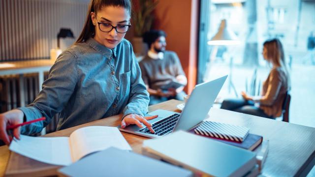 Mahasiswa Berintegritas: Menjaga Nilai, Karakter, Dan Prestasi