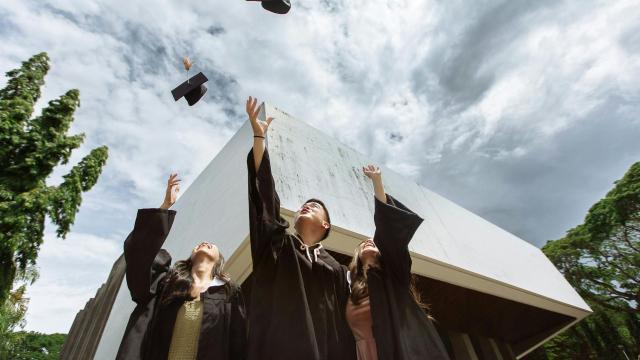 Dari Bangku Kuliah Ke Dunia Nyata: Proses Pembentukan Mahasiswa Yang Mandiri