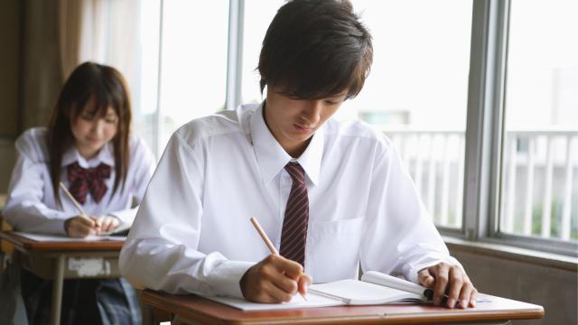 Gambar Artikel Membangun Disiplin Dan Etika Belajar: Pondasi Kesuksesan Mahasiswa Di Perguruan Tinggi