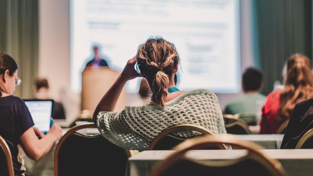 Mahasiswa Sebagai Bagian Penting Dalam Dinamika Universitas Di Indonesia