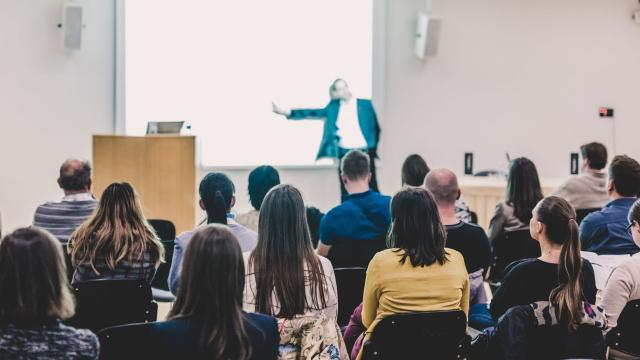 Gambar Artikel Mahasiswa Sebagai Bagian Dari Proses Pendidikan Dan Kehidupan Kampus