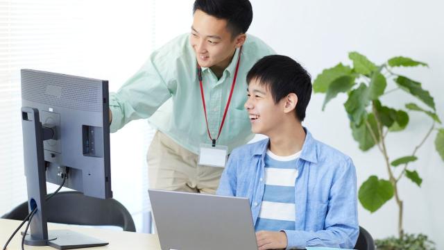 Gambar Artikel Menjadi Mahasiswa Aktif: Menyeimbangkan Akademik, Organisasi, Dan Kesehatan Diri