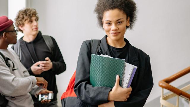 Gambar Artikel Mahasiswa Dan Perkembangan Pendidikan Tinggi Indonesia: Menyiapkan Generasi Tangguh Dan Berdaya Saing