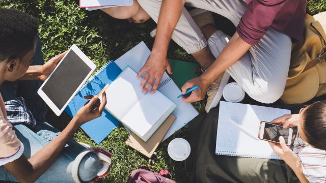 Gambar Artikel Mahasiswa Dan Peran Strategis Perguruan Tinggi Dalam Mewujudkan Pendidikan Berkualitas