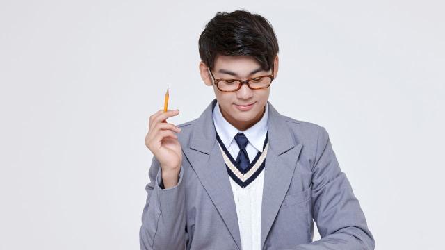 Gambar Artikel Keseimbangan Akademik Dan Kehidupan Sosial Mahasiswa Di Perguruan Tinggi