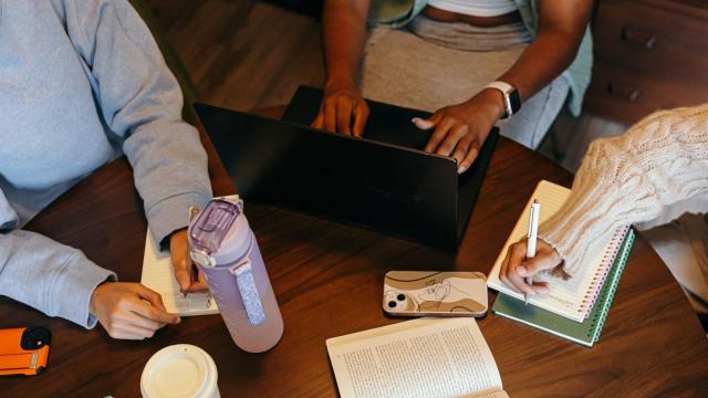 Gambar Artikel Mahasiswa Dan Pendidikan Inklusif: Membangun Kampus Yang Ramah Dan Berkeadilan