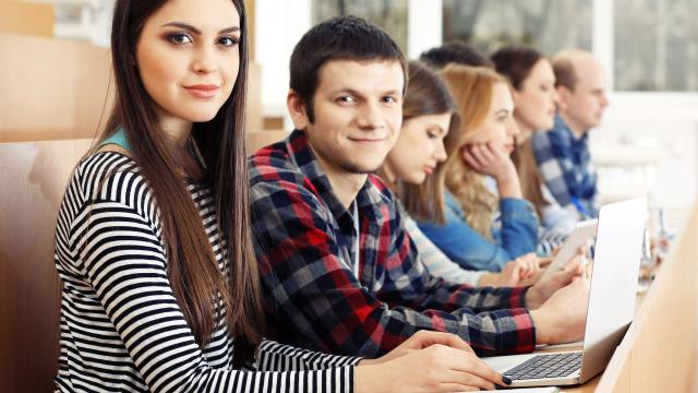 Gambar Artikel Mahasiswa Dan Peran Lingkungan Kampus: Menciptakan Ruang Tumbuh Yang Sehat Dan Inklusif