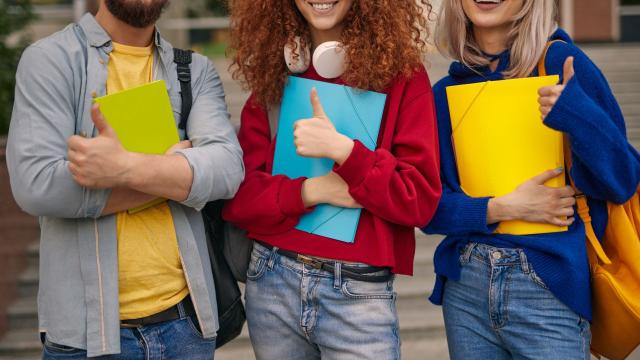 Gambar Artikel Mahasiswa Dalam Ekosistem Pendidikan Tinggi: Integrasi Kurikulum, Karakter, Dan Keberagaman