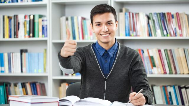 Mahasiswa Dan Kepemimpinan: Proses Belajar Memimpin Sejak Bangku Kuliah