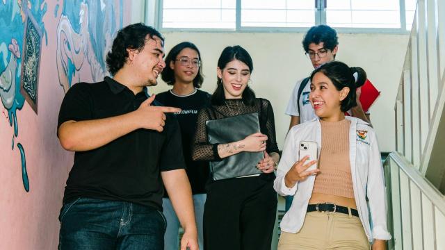 Gambar Artikel Prestasi Akademik Dan Nonakademik Sebagai Cerminan Perkembangan Mahasiswa