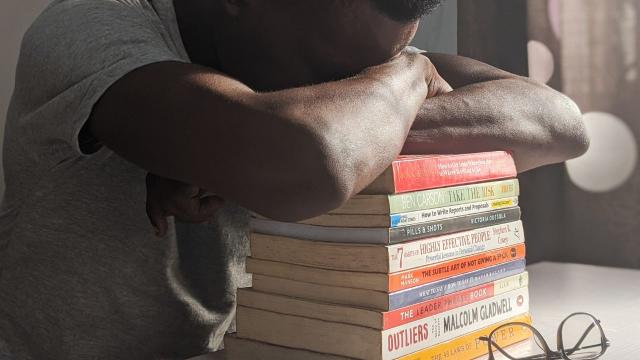 Mahasiswa Dan Perkembangan Teknologi Digital: Peluang Belajar Dan Tantangan Etika