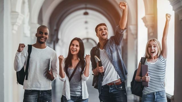 Gambar Artikel Kehidupan Mahasiswa Indonesia: Proses Mencari Jati Diri Di Lingkungan Perguruan Tinggi