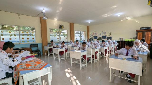 Gambar Artikel Kehidupan Mahasiswa Di Indonesia Sebagai Ruang Belajar Sosial Dan Kemandirian