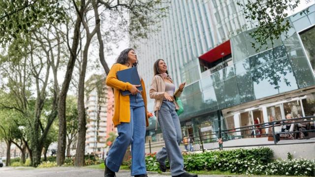 Gambar Artikel Kehidupan Mahasiswa Indonesia Dalam Mengelola Kebebasan Dan Tanggung Jawab