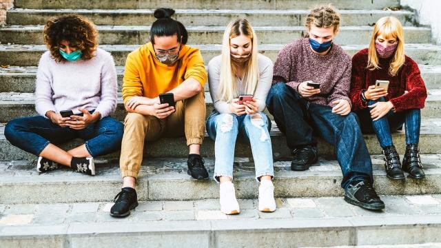 Gambar Artikel Kehidupan Mahasiswa Indonesia Dan Peran Solidaritas Dalam Lingkungan Kampus