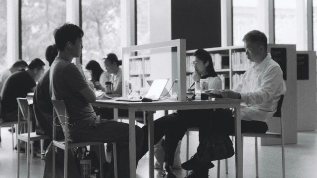 Mahasiswa Dan Kemandirian Finansial: Belajar Mengelola Uang Sejak Kuliah