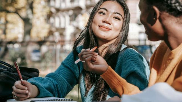 Peran Kehidupan Kampus Dalam Membentuk Karakter Mahasiswa Indonesia