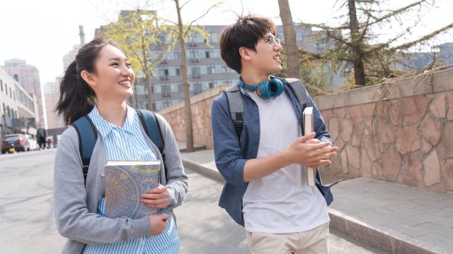 Gambar Artikel Kesehatan Mental Mahasiswa Indonesia Dan Tantangan Kehidupan Kampus