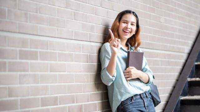 Gambar Artikel Pola Aktivitas Mahasiswa Indonesia Dalam Lingkungan Kampus Modern