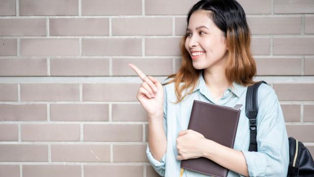 Gambar Artikel Mahasiswa Indonesia Dalam Menghadapi Tuntutan Akademik Dan Sosial Kampus