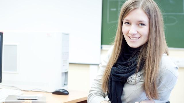 Gambar Artikel Mahasiswa Indonesia Dalam Pembiasaan Mandiri, Akademik, Dan Sosial