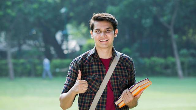 Mahasiswa Indonesia Dalam Pengelolaan Studi, Kos, Dan Aktivitas Kampus