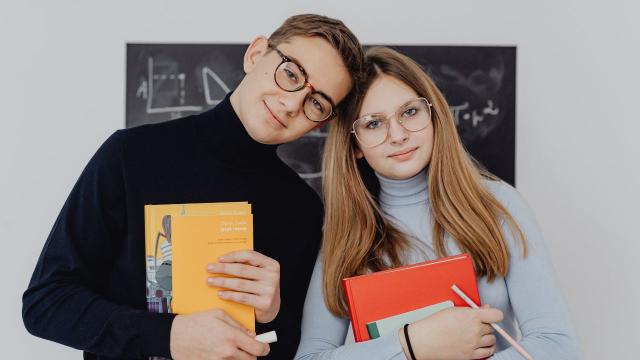 Gambar Artikel Mahasiswa Dan Literasi Digital: Menguasai Teknologi Di Era Modern