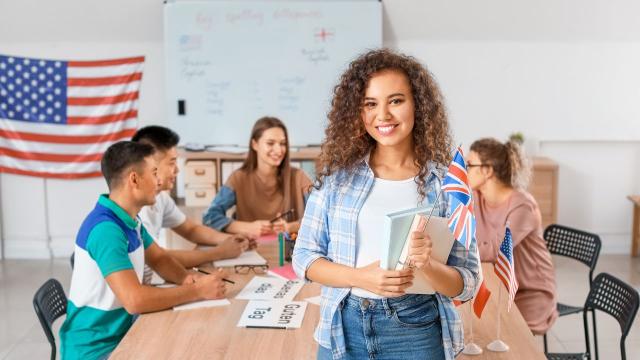 Gambar Artikel Mahasiswa Dan Manajemen Waktu: Seni Menyeimbangkan Kuliah, Side Hustle, Dan Kehidupan Sosial