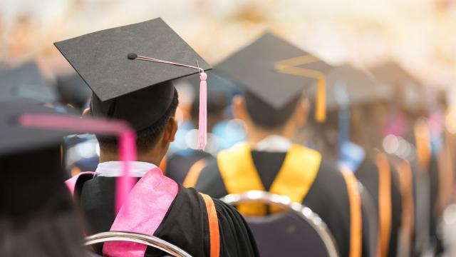 Mahasiswa Dan Budaya Akademik: Antara Idealitas Ilmiah Dan Realitas Kampus