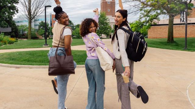 Gambar Artikel Organisasi Kampus Sebagai Sekolah Kepemimpinan Mahasiswa