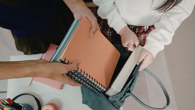 Kehidupan Mahasiswa Di Kota Besar Dan Kota Kecil: Dua Dunia, Satu Tujuan