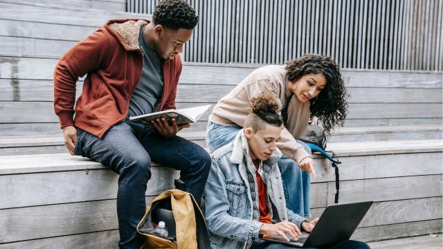 Gambar Artikel Mahasiswa Dan Dunia Penelitian Akademik