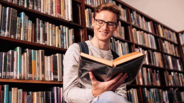 Peran UKM Dalam Membangun Soft Skill Mahasiswa