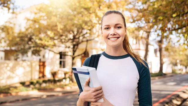 Gambar Artikel Peran Mahasiswa Dalam Pengembangan Ilmu Pengetahuan