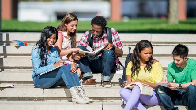 Gambar Artikel Mahasiswa Sebagai Agen Perubahan Di Era Modern