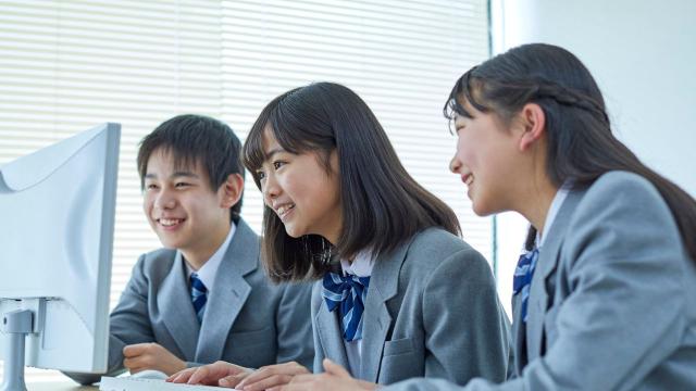 Gambar Artikel Mahasiswa Dan Pemanfaatan Teknologi Digital Dalam Dunia Perkuliahan