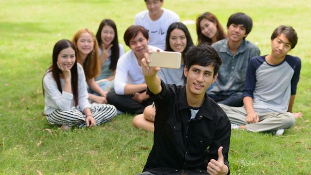 Gambar Artikel Mahasiswa Dan Tantangan Menjaga Keseimbangan Antara Akademik Dan Kehidupan Pribadi